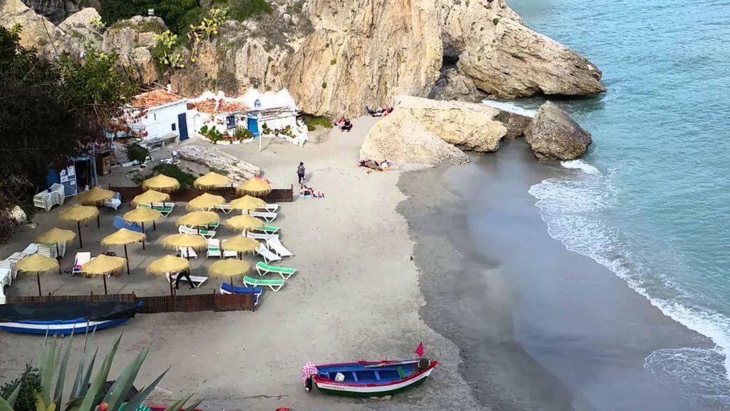 Casa Angelines Holiday Home Nerja Eksteriør billede